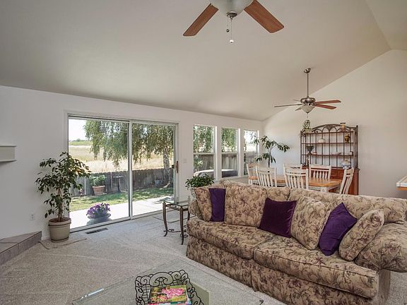 5th image of 2101 Calistoga Dr