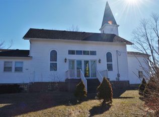 32888 2nd St, Lone Rock, WI 53556