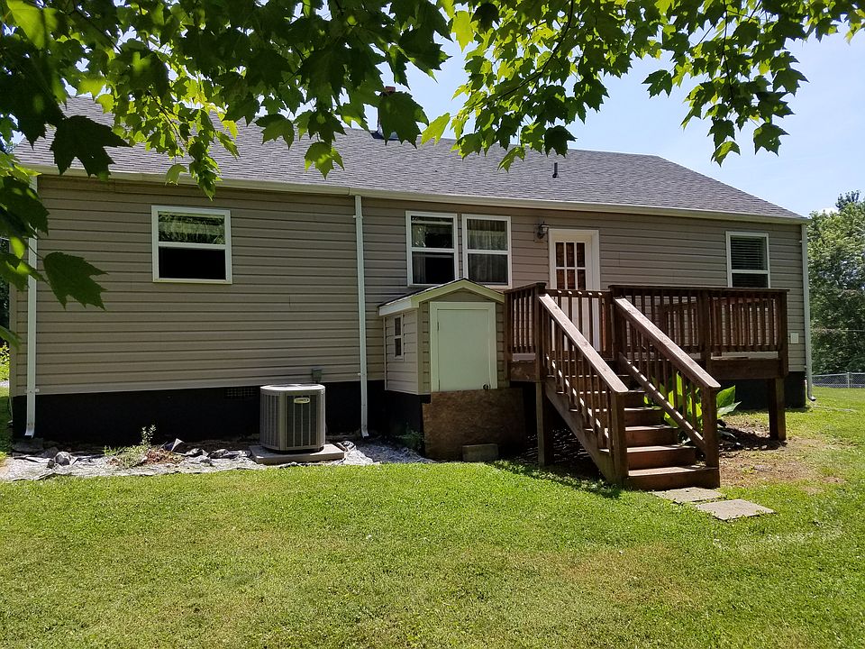 2nd image of 78 Johnson Ln