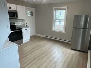 452 Mineral Spring Ave APT 2, Pawtucket, RI 02860