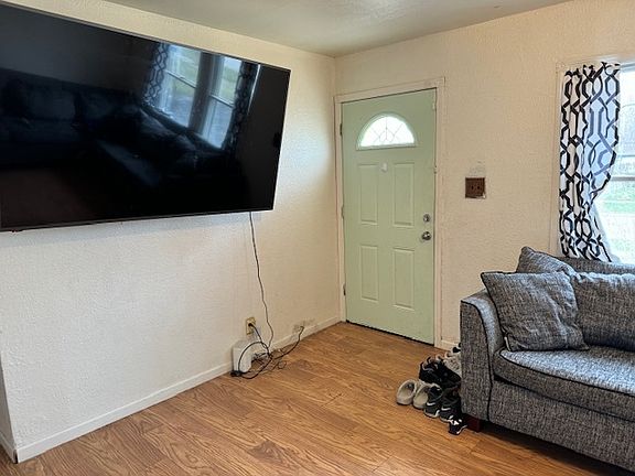2nd image of 22219 Merrill Ave
