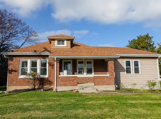 116 E Church St, Savoy, IL 61874