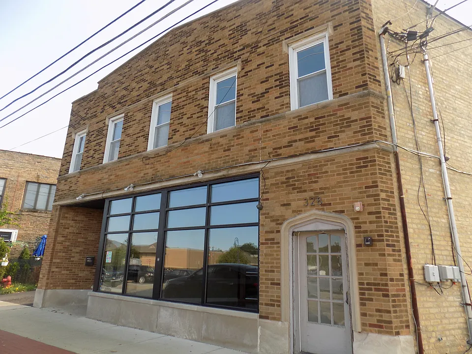 328 Green Bay Rd #3
