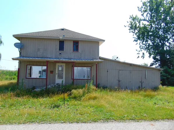 1805 Outer Dr, Sebewaing, MI 48759