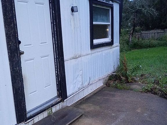2nd image of 60 Jerome Rd #Trailer