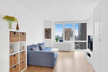 Rented by Cooper & Cooper Real Estate