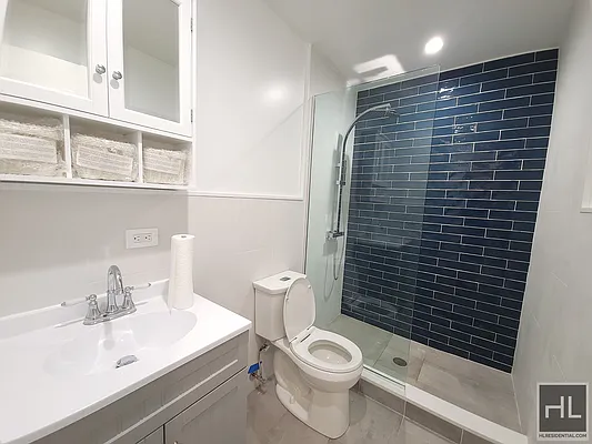 Rented by Highline Residential | media 16