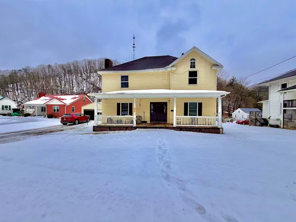 332 S College Ave, Bluefield, VA 24605