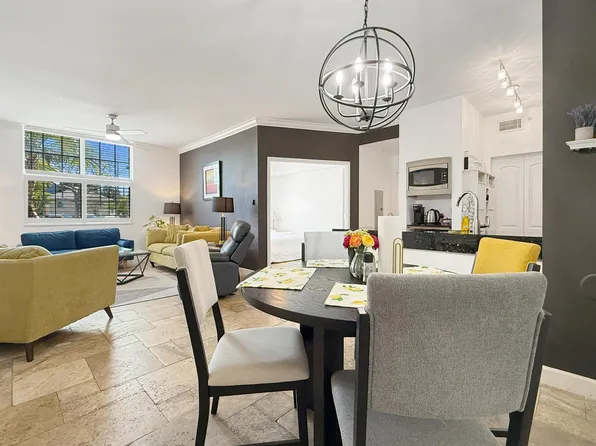 1900 Van Buren St APT 118B, Hollywood, FL 33020