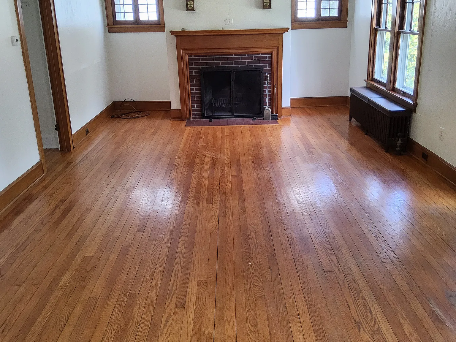 2 bed, 1072 sqft, $3,500 — Photo 2