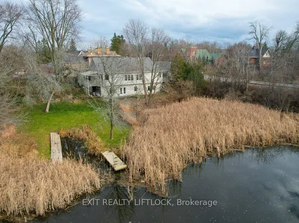 57 King St E, Kawartha Lakes, ON K0L 2W0