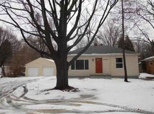 46350 North Ave, Macomb, MI 48042