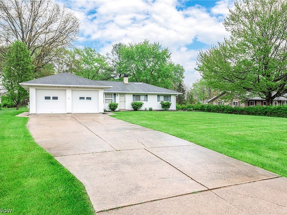 1st image of 9778 Sunny Ln
