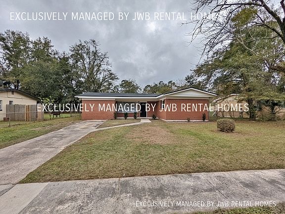 3rd image of 6748 E Gaspar Cir