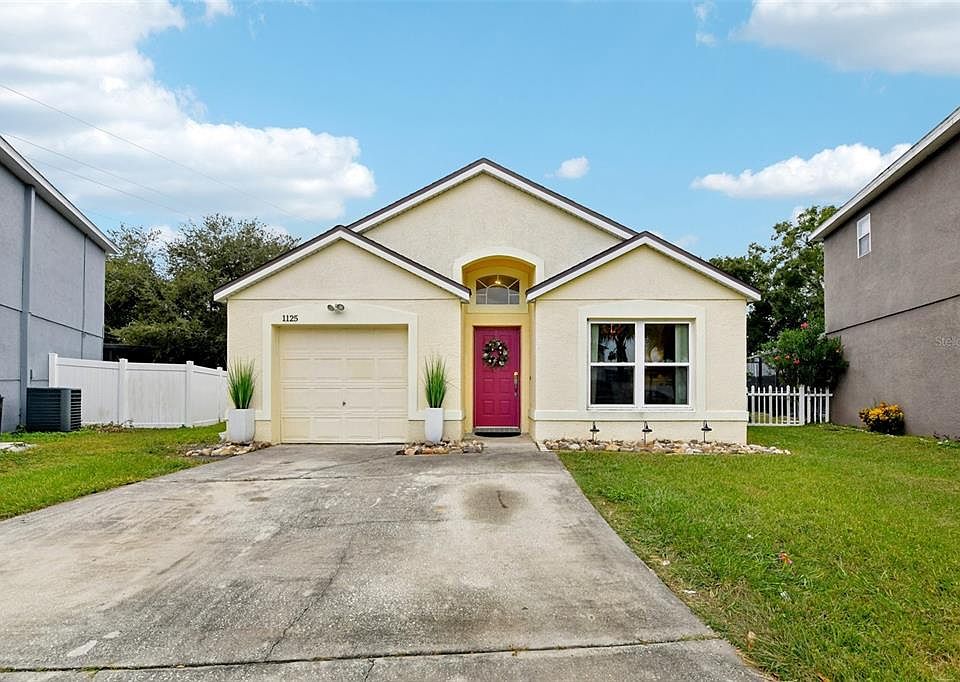 1st image of 1125 CAREY GLEN CIRCLE