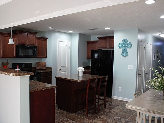 5th image of 4343 Aurora Cir