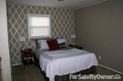 Main Bedroom
						:
						Huge bedroom! Lots of space for all of your furniture.