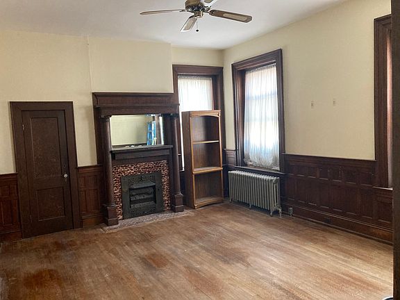 Bedroom one 15x18ft