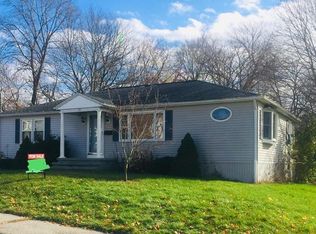 50 1st St, Webster, MA 01570