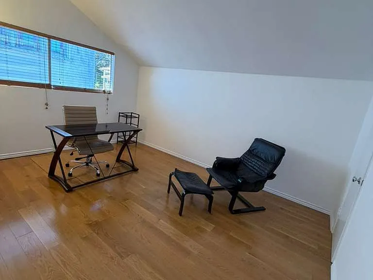 8572 Wonderland Ave — Photo 10