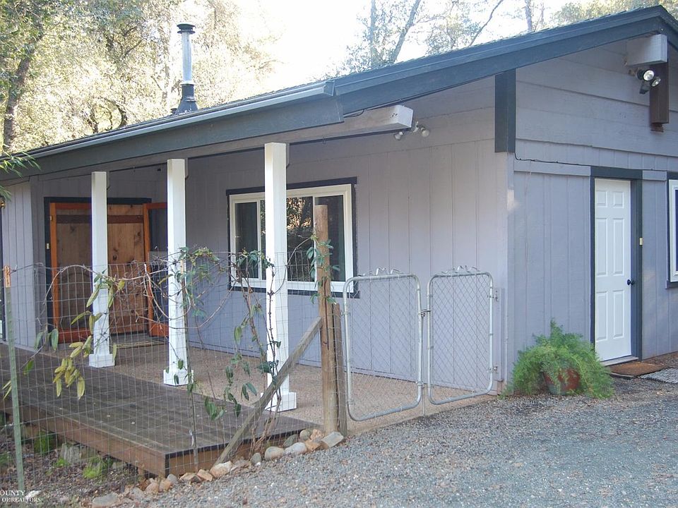 1st image of 18615 Siesta Dr