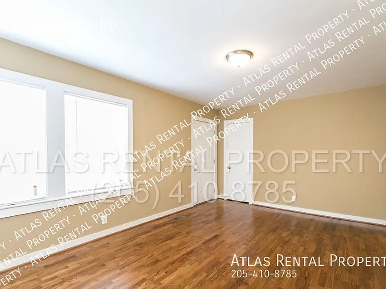 1733 Shannon Rd — Photo 6
