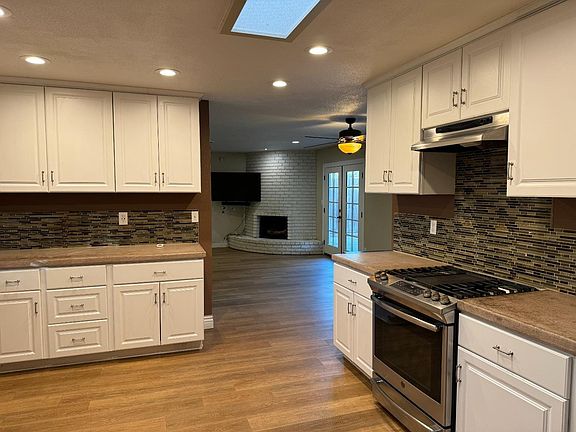 2nd image of 3313 Ocotillo Way