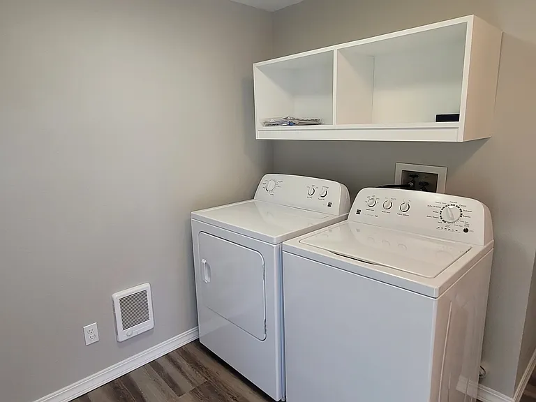 4961 Vista Pl — Photo 9