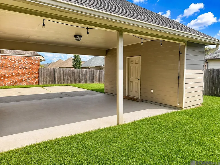 40313 Coldwater Landing Ave — Photo 2