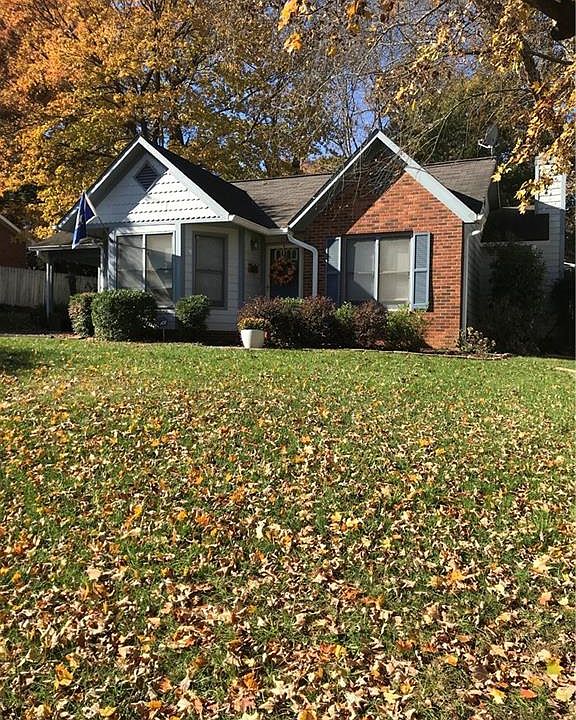 2nd image of 1180 Lamont Dr