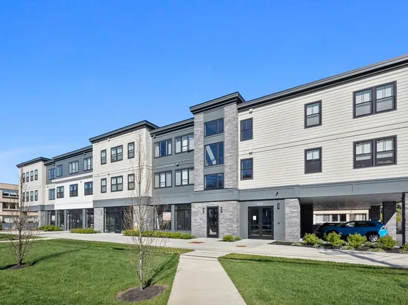 1000 Washington St #205, Dedham, MA 02026