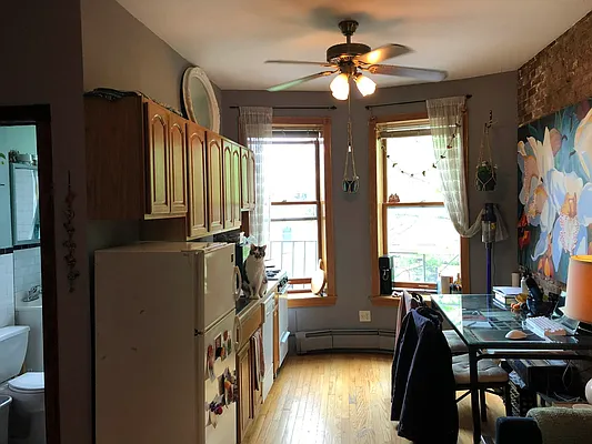 Rented by Limestone Realty Bklyn, LLC | media 22