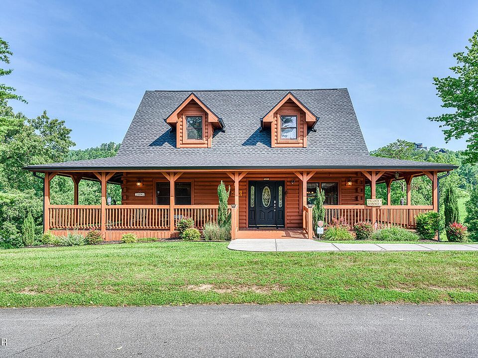 1st image of 2028 Piney Overlook Ln