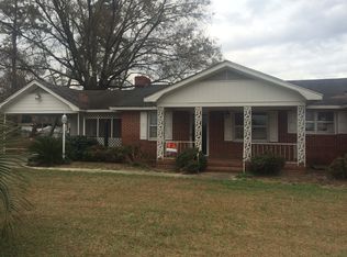 2518 Lester Rd, Dillon, SC 29536