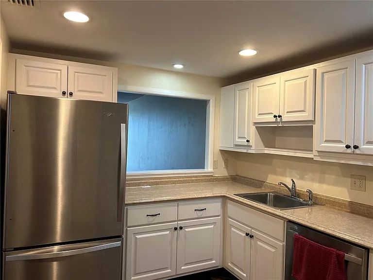 7461 W Country Club Dr N #208 — Photo 3
