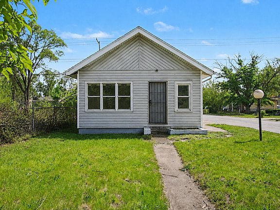 2nd image of 1137 W 25th Ave