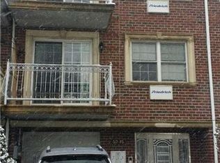 6036 82nd St #2, Middle Village, NY 11379