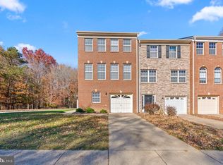 8030 Bloomsbury Pl, White Plains, MD