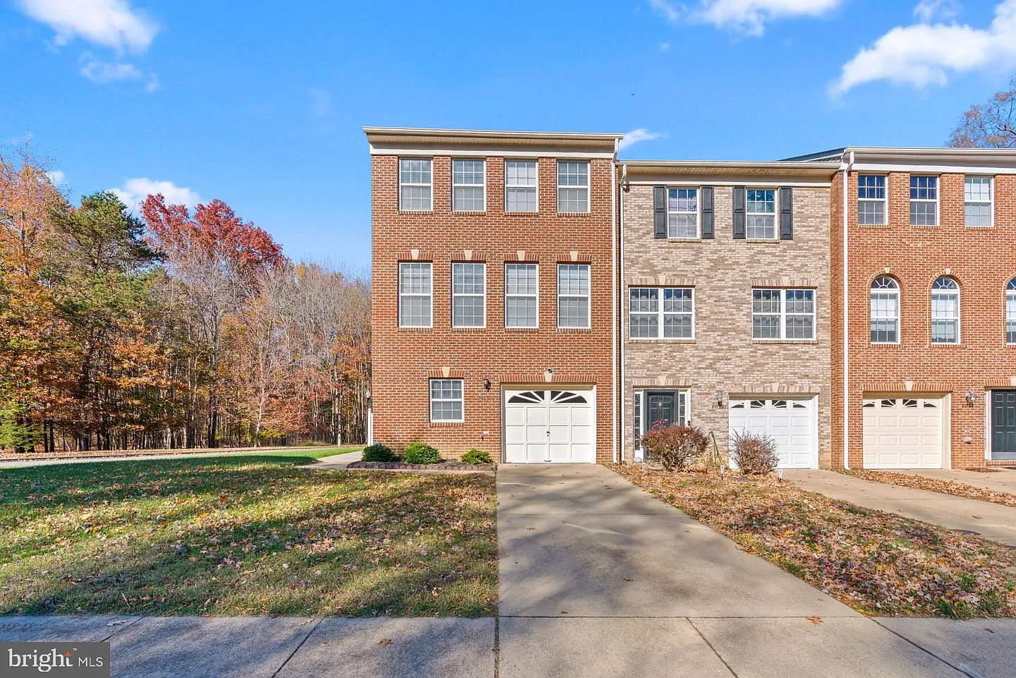 8030 Bloomsbury Pl photo 1