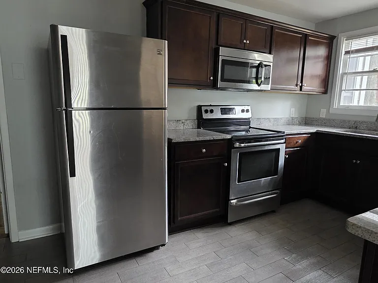 1265 Donald St #2 — Photo 6