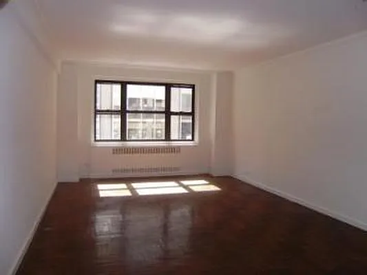 Rented by Corcoran | media 29