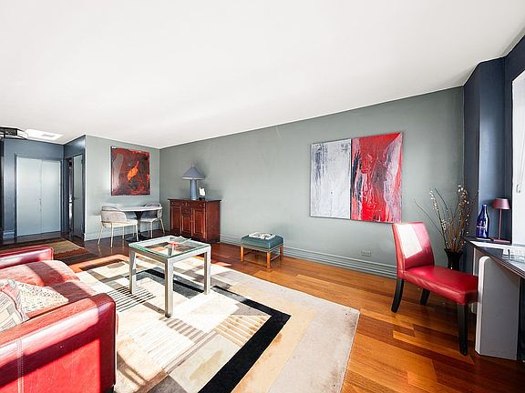 3rd image of 440 E 79th St APT 10N
