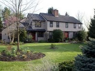 127 Marangale Rd, Manlius, NY 13104