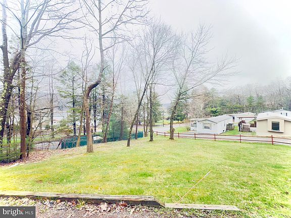 5th image of 499 Rock Lodge Rd