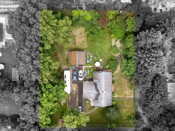 6611 NE Chestnut St, Hillsboro, OR 97124