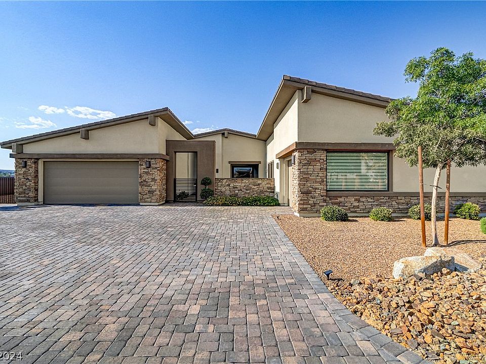 8542 Wolf Mountain Ct, Clark County, NV 89129 | Zillow