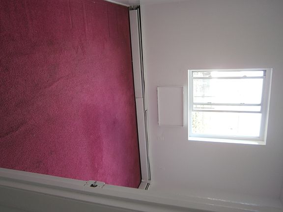 4th image of 875 E 215th St APT 3
