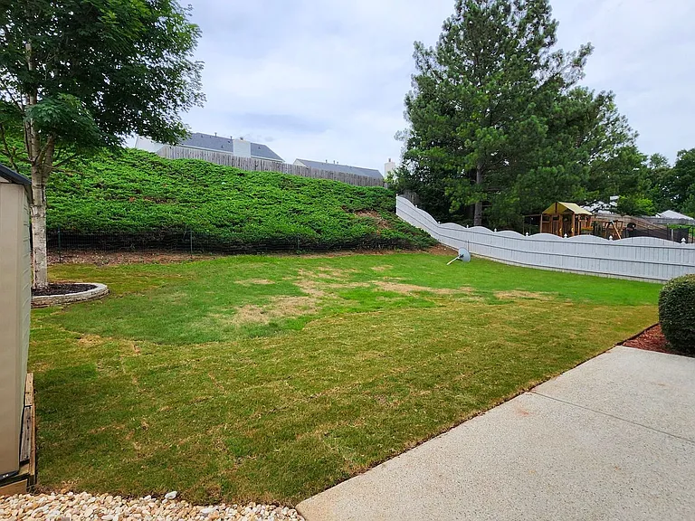 212 Revillion Way — Photo 21