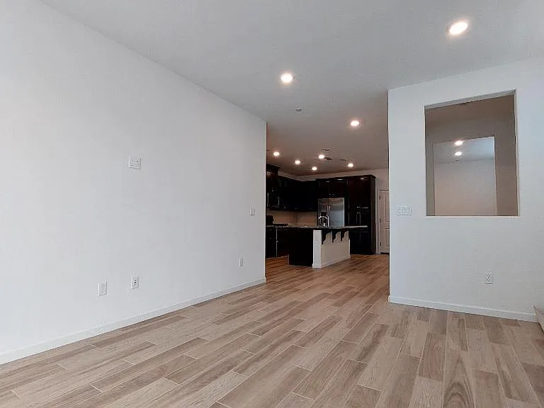 6168 Campus Pkwy — Photo 3