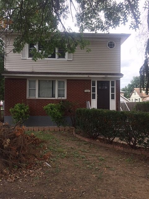 1st image of 205 Benson Ave
